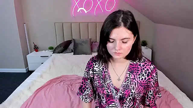 CharlotteMitchell online show from 12.30.24
