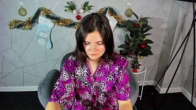 CharlotteMitchell online show from 12.31.24