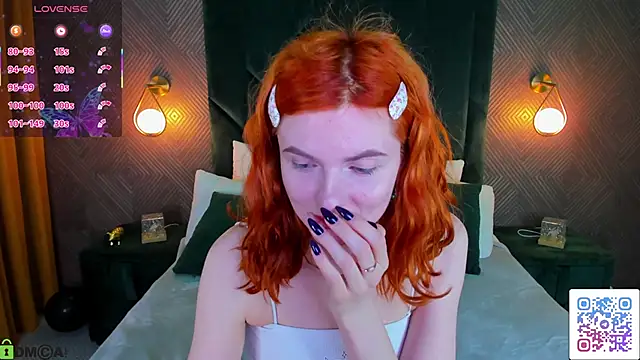 CharlotteMitchell online show from 11.25.25