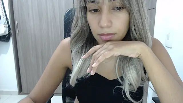 isabela oh online show from 03.08.25