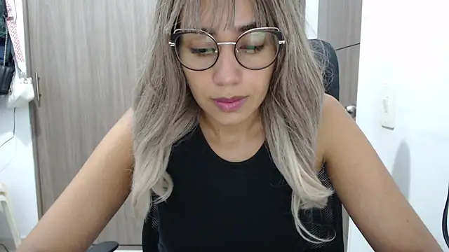 isabela oh online show from 09.15.25