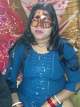 Hot muskaan online show from 01.04.25