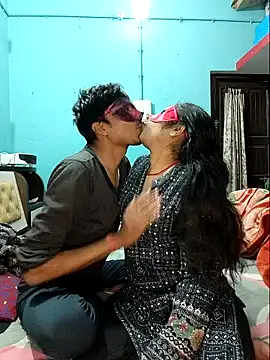 Snapshot of Hot_purva chatting on 12.28.24 Hot purva online show from 12.28.24