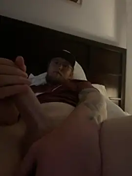 Snapshot of tcadle1824 chatting on 03.25.26 tcadle1824 online show from 03.25.26