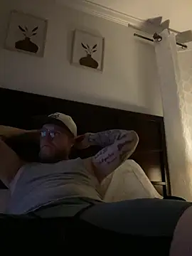 Snapshot of tcadle1824 chatting on 03.27.26 tcadle1824 online show from 03.27.26