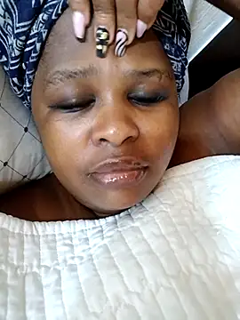 SexyLadyBoosxx online show from 10.24.25