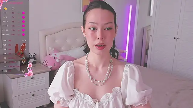 kittenrisha online show from 04.18.26