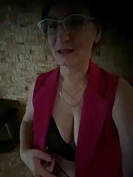 Snapshot of Prolisok473 chatting on 10.15.25 Prolisok473 online show from 10.15.25