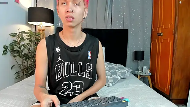 Brian-Ausslos online show from 03.18.25