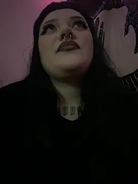 Gothicsiren online show from 12.28.24