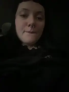Gothicsiren online show from 03.19.25