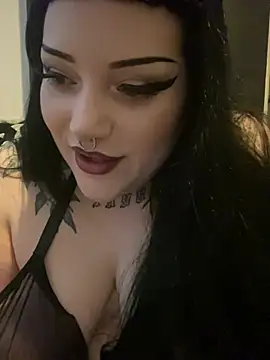 Gothicsiren online show from 03.21.25