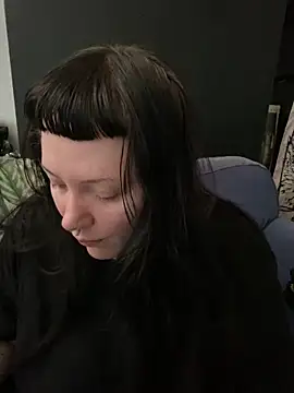 Gothicsiren online show from 09.17.25
