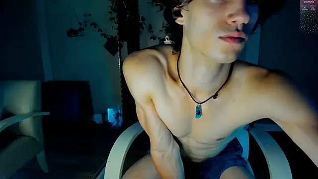 Snapshot of devil_fts chatting on 02.15.25 devil fts online show from 02.15.25