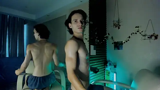 Snapshot of devil_fts chatting on 02.18.25 devil fts online show from 02.18.25