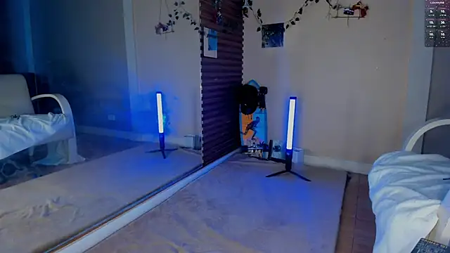 Snapshot of devil_fts chatting on 02.27.25 devil fts online show from 02.27.25