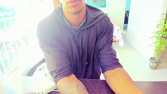 Adam Valenciia online show from 10.25.25