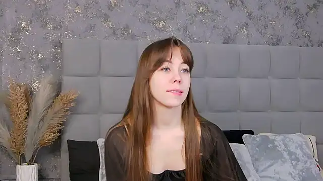 Snapshot of TheEmma chatting on 01.24.25 TheEmma online show from 01.24.25