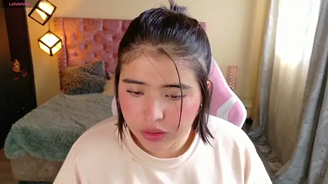 michell petty01 online show from 10.22.25