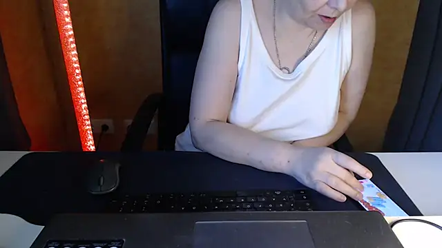 Sweet Phoenix online show from 05.18.26