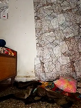 Enna Zarza  online show from 10.04.25