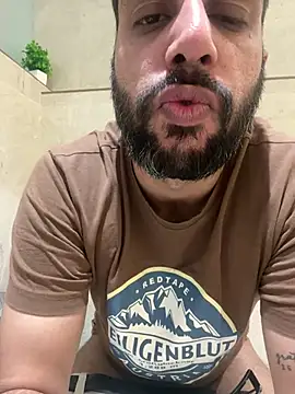 Snapshot of skyisthelimit12 chatting on 01.02.25 skyisthelimit12 online show from 01.02.25