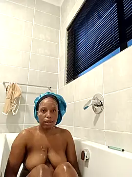 Thando04 online show from 02.08.25