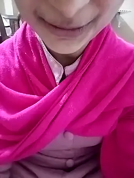 Snapshot of Piya_Ji chatting on 02.13.25 Piya Ji online show from 02.13.25