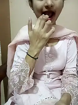 Snapshot of Piya_Ji chatting on 02.15.25 Piya Ji online show from 02.15.25