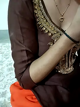 Snapshot of Piya_Ji chatting on 02.22.25 Piya Ji online show from 02.22.25