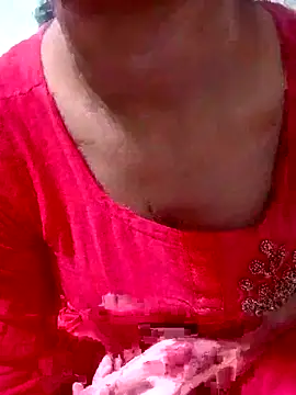 Snapshot of Piya_Ji chatting on 03.19.25 Piya Ji online show from 03.19.25