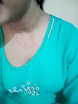 Snapshot of Piya_Ji chatting on 10.17.25 Piya Ji online show from 10.17.25