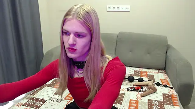 Snapshot of blaire__18 chatting on 02.23.25 blaire 18 online show from 02.23.25