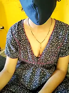 lovelygirl4567 online show from 02.05.25