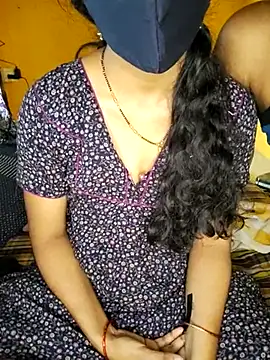 lovelygirl4567 online show from 02.08.25