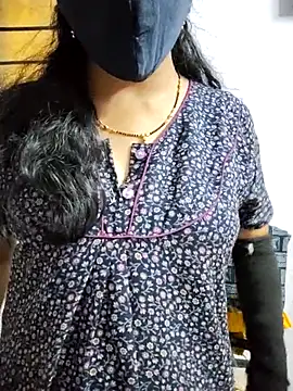 lovelygirl4567 online show from 02.12.25