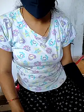 lovelygirl4567 online show from 02.15.25