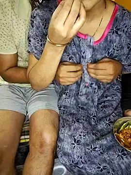 lovelygirl4567 online show from 03.12.25