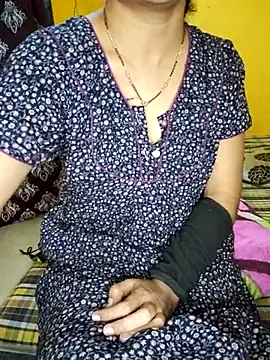 lovelygirl4567 online show from 03.19.25