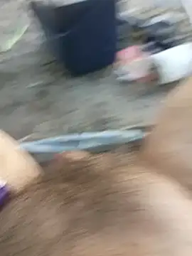 Snapshot of Cloudin_around chatting on 09.27.25 Cloudin around online show from 09.27.25