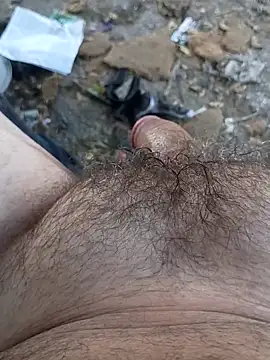 Snapshot of Cloudin_around chatting on 10.03.25 Cloudin around online show from 10.03.25