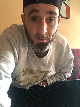 Snapshot of josueswvillaA1 chatting on 11.14.25 josueswvillaA1 online show from 11.14.25