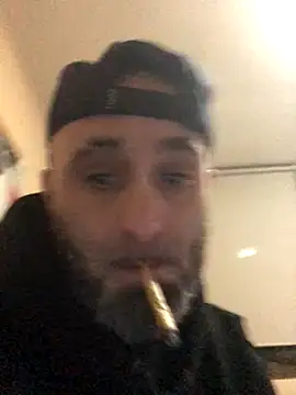 josueswvillaA1 online show from 11.18.25