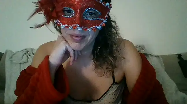 Snapshot of couple-tuga chatting on 12.30.24 couple-tuga online show from 12.30.24