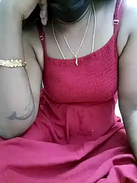 Snapshot of Tamil_Vishalini chatting on 01.18.25 Tamil Vishalini online show from 01.18.25