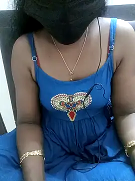 Snapshot of Tamil_Vishalini chatting on 01.22.25 Tamil Vishalini online show from 01.22.25