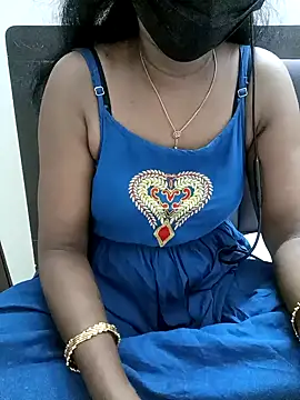 Snapshot of Tamil_Vishalini chatting on 01.31.25 Tamil Vishalini online show from 01.31.25