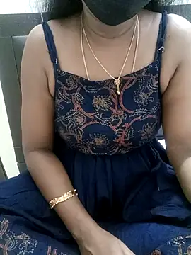 Snapshot of Tamil_Vishalini chatting on 02.20.25 Tamil Vishalini online show from 02.20.25