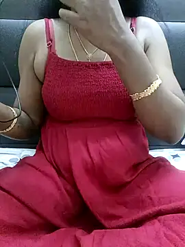 Snapshot of Tamil_Vishalini chatting on 03.03.25 Tamil Vishalini online show from 03.03.25