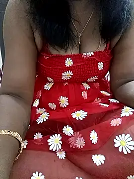 Snapshot of Tamil_Vishalini chatting on 01.18.26 Tamil Vishalini online show from 01.18.26